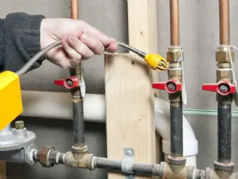 Sultanbeyli Doğalgaz Kaçak Tespiti Kameralı Noktasal Tespit Tamir