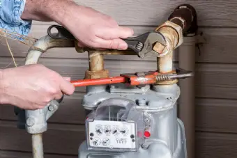 Yenisahra Doğalgaz Gaz Kaçak Tamiri Boru Vana Kombi Kaçak Sızıntı Tamiri
